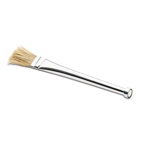 Brush For Granules, Including Magnet